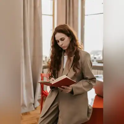 范航子